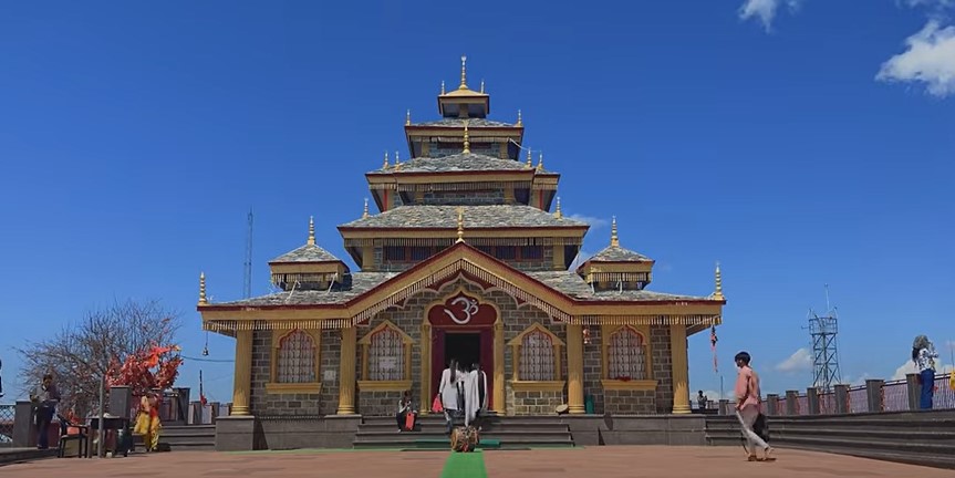 Surkanda Devi Temple, Tehri Garhwal (One of the Sidhpeeth Temple)
